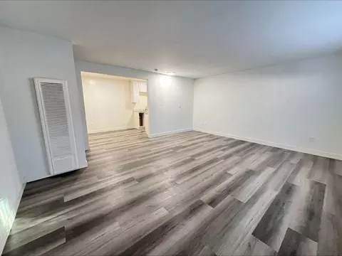 17371 Queens Ln, Huntington Beach, CA 92647