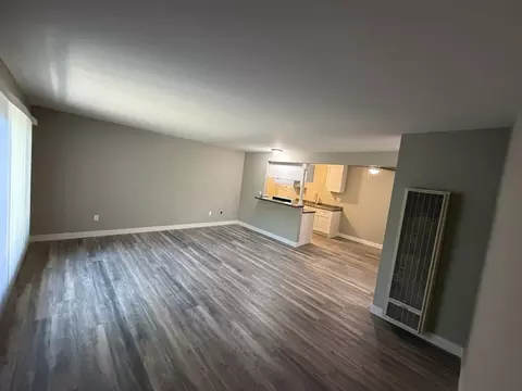 17371 Queens Ln, Huntington Beach, CA 92647