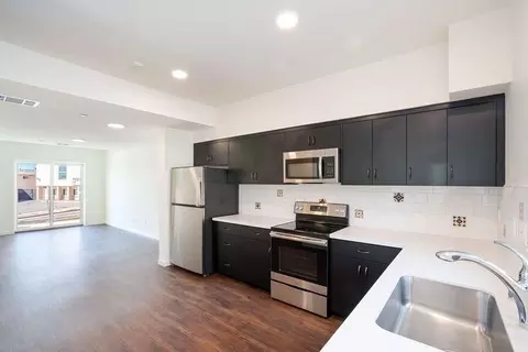 4690 Tompkins Ave, Oakland, CA 94619