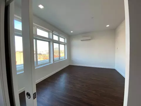 824 N Calvert St, Baltimore, MD 21202