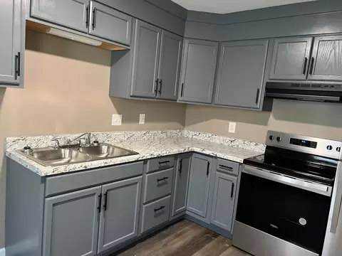 Cypress Ct, Florence, AL 35630 photo 7