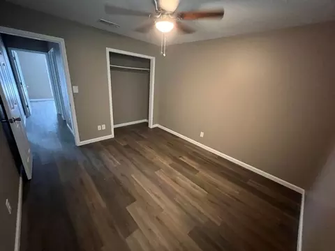 Cypress Ct, Florence, AL 35630 photo 3