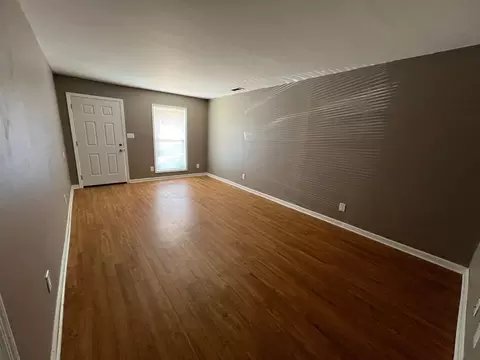 Cypress Ct, Florence, AL 35630