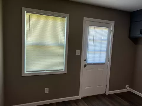 Cypress Ct, Florence, AL 35630 photo 9