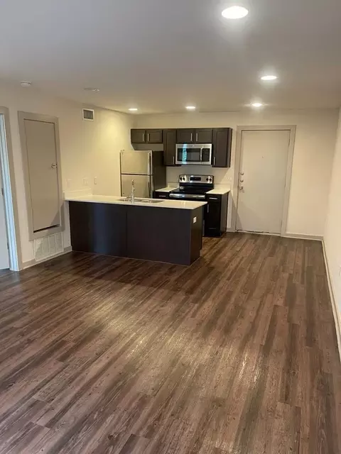 2806 Reagan St, Dallas, TX 75219