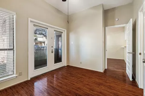 807 W 25th St, Austin, TX 78705 photo 19