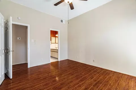 807 W 25th St, Austin, TX 78705 photo 13