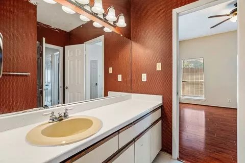 807 W 25th St, Austin, TX 78705 photo 16