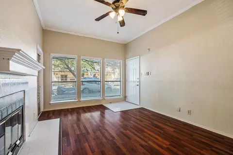 807 W 25th St, Austin, TX 78705 photo 5