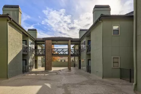 807 W 25th St, Austin, TX 78705 photo 25