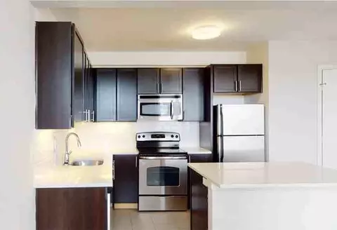 214 E Armour Blvd, Kansas City, MO 64111