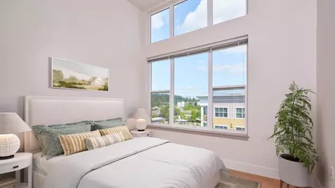 16015 Cleveland St, Redmond, WA 98052 photo 5