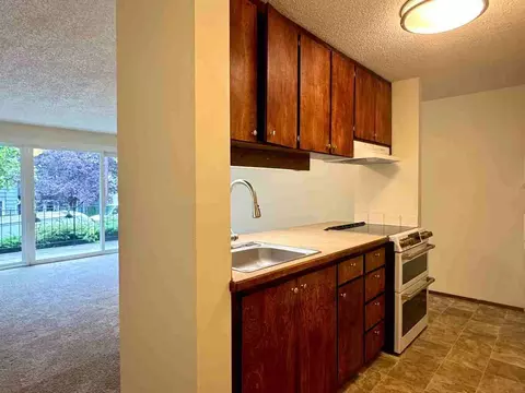 201 30th Ave S, Seattle, WA 98144