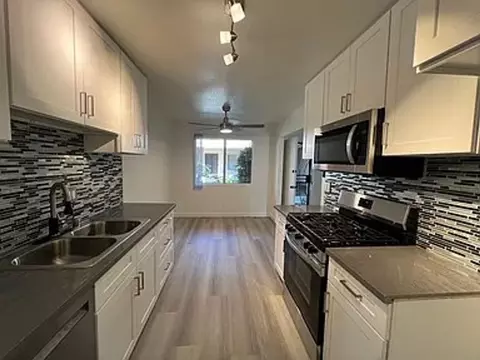 12381 Arrowhead St, Stanton, CA 90680 photo 34