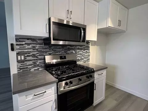 12381 Arrowhead St, Stanton, CA 90680 photo 39