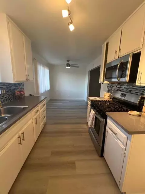 12381 Arrowhead St, Stanton, CA 90680 photo 46