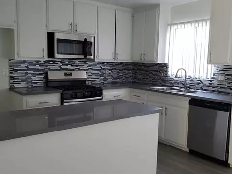12381 Arrowhead St, Stanton, CA 90680 photo 38