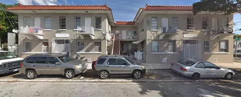 6 235245 Sw 6th Ave, Miami, FL 33130