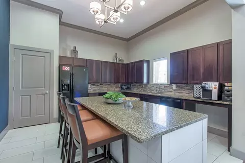 2046 Legacy Blvd, Eagle Pass, TX 78852 photo 15