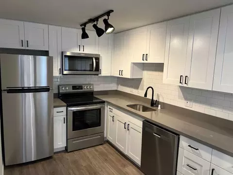 3644 Francis Ave N, Seattle, WA 98103