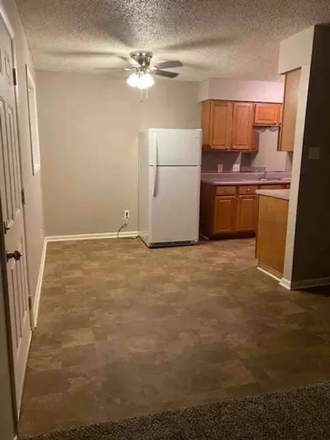 116 Nederland Ave, Nederland, TX 77627