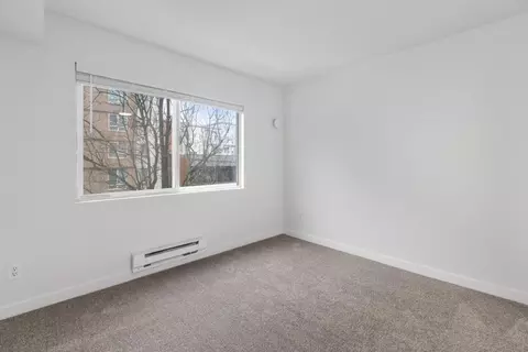 11115 NE 2nd St, Bellevue, WA 98004 photo 10