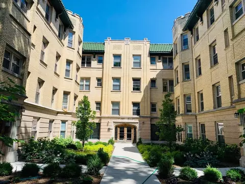 4841 N Kimball Ave, Chicago, IL 60625