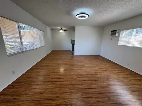 11865 Rochester Ave, Los Angeles, CA 90025