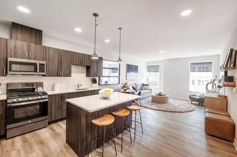 42 Vesey St, Newark, NJ 07105