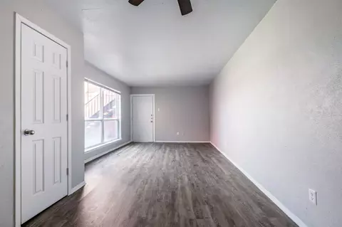 7651 C F Hawn Fwy, Dallas, TX 75217 photo 19