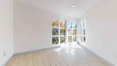 5231 Rainier Ave S, Seattle, WA 98118