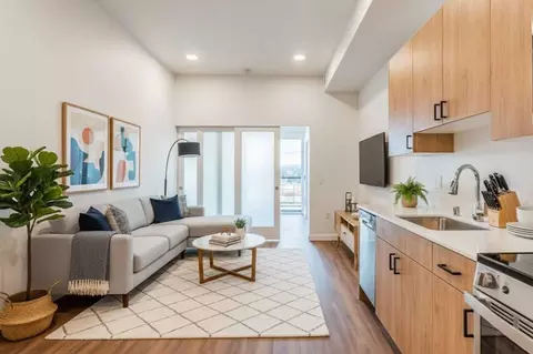 7324 Martin Luther King Jr Way S, Seattle, WA 98118