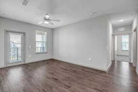 1317 Tomoka Town Center Dr, Daytona Beach, FL 32117 photo 6