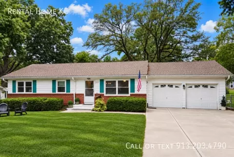 9420 Walmer St, Overland Park, KS 66212