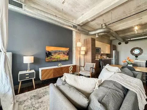 Evergreen St, Dallas, TX 75201