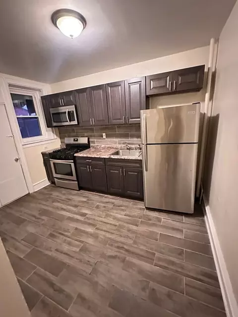 4832 Walnut St, Philadelphia, PA 19139