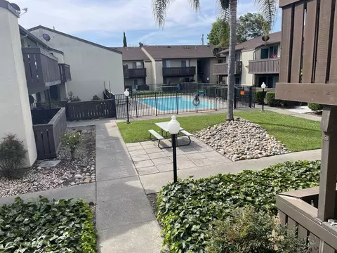 1461 163rd Ave, Ashland, CA 94578