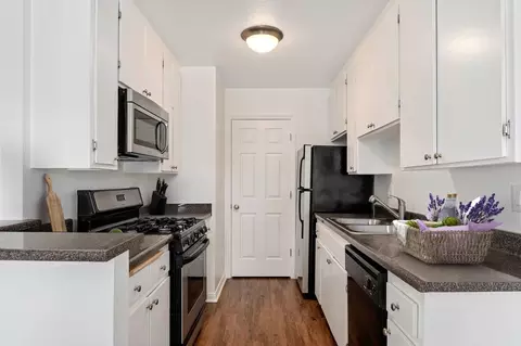 1470 Victoria Ave, Oxnard, CA 93035