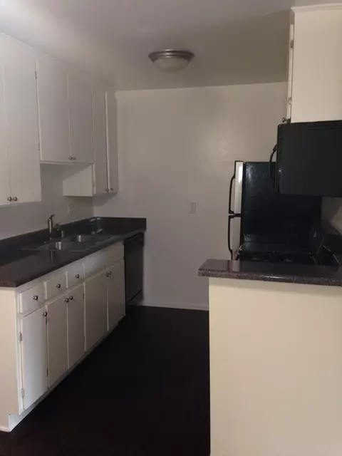 1470 Victoria Ave, Oxnard, CA 93035 photo 13