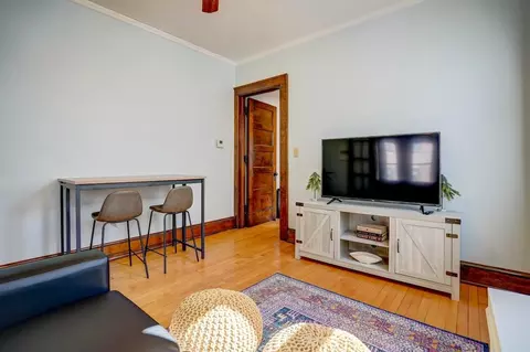 1253 Williamson St, Madison, WI 53703