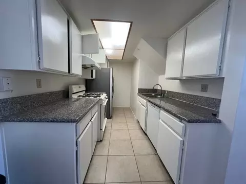 2200 Larch St, Alhambra, CA 91801 photo 4