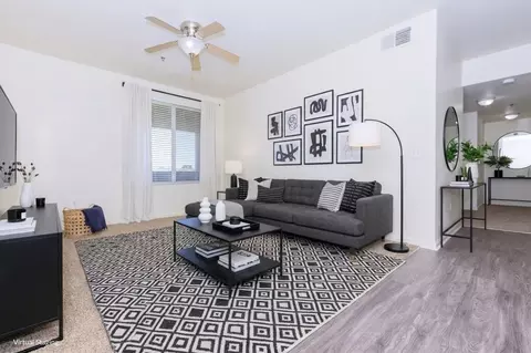 5034 W Bullard Ave, Fresno, CA 93722