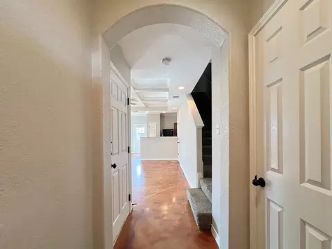 5107 Flipper Dr, San Antonio, TX 78238