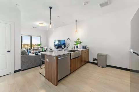 600 Broadway, Everett, MA 02149 photo 26