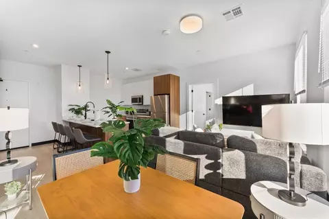 600 Broadway, Everett, MA 02149 photo 5