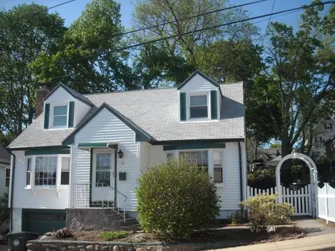 50 Greenwood St, Marlborough, MA 01752