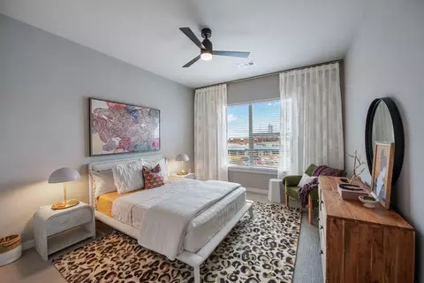 501 W Rosedale St, Fort Worth, TX 76104 photo 7