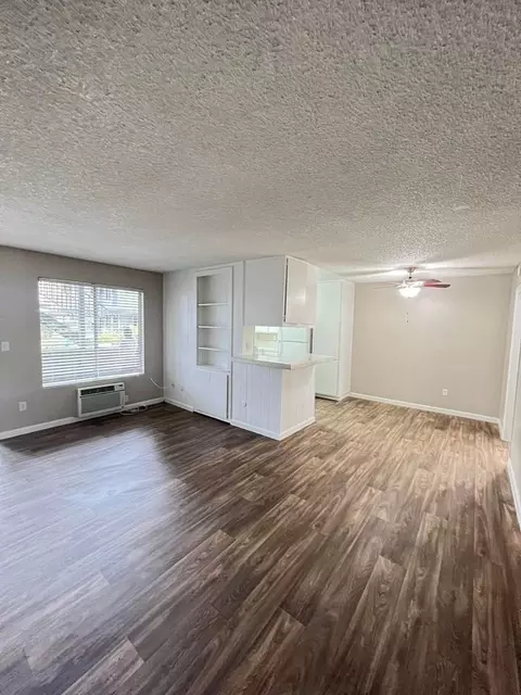 1960 E Grand Ave, Escondido, CA 92027 photo 4