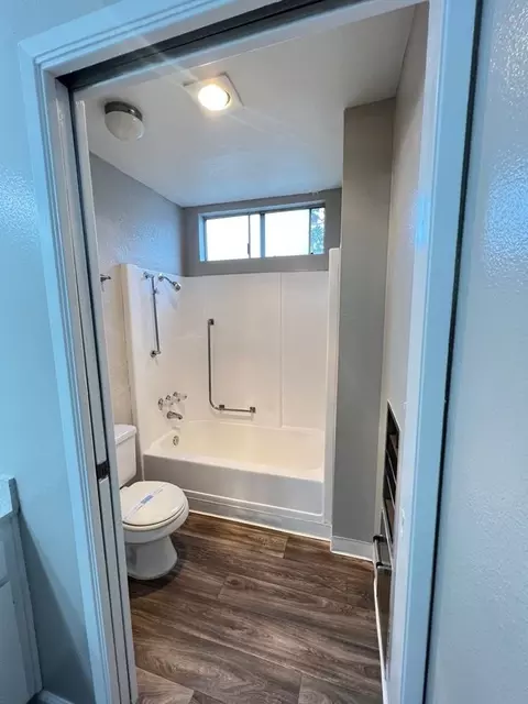 1960 E Grand Ave, Escondido, CA 92027 photo 10