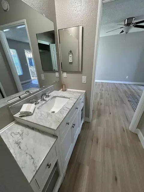 1960 E Grand Ave, Escondido, CA 92027 photo 13